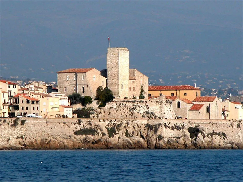 Hotel La Garoupe-Gardiole Antibes Francia