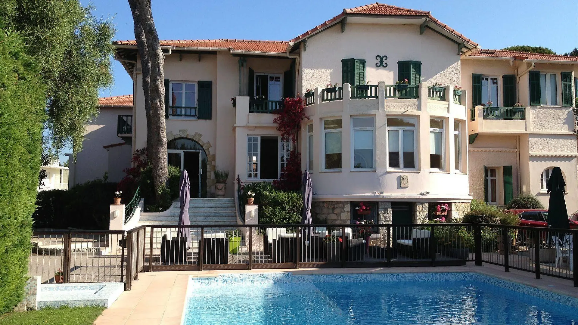 Hotel La Garoupe-Gardiole Antibes 3*,