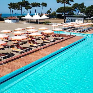Villaggio Torre Marina 3*, Marina di Massa Italia